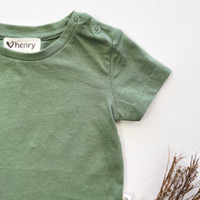 Load image into Gallery viewer, Love Henry Tops Baby Boys Plain Tee - Green
