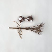 Load image into Gallery viewer, Love Henry Accessories One Size Boys Bow Tie - Large Bronze Check
