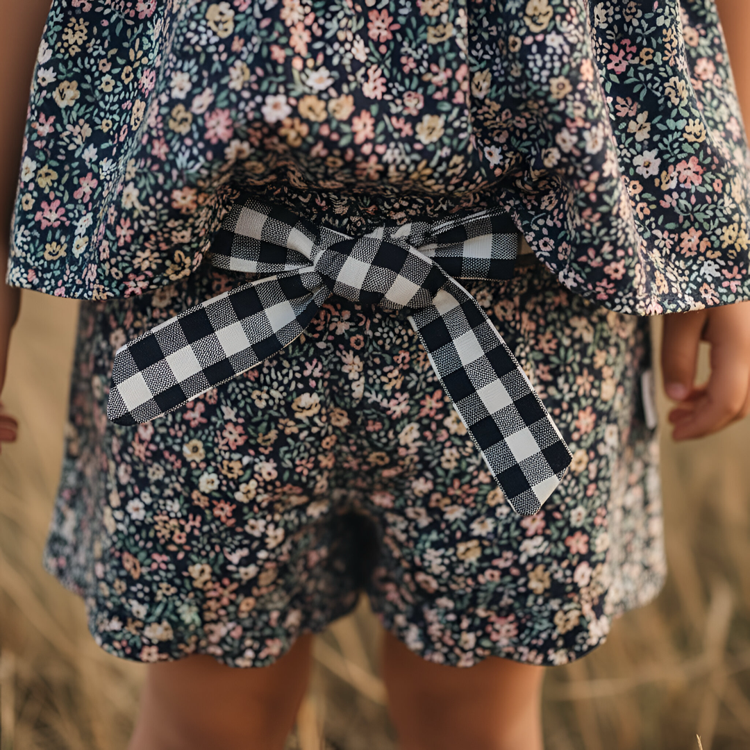 Girls Scalloped Hem Shorts - Vintage Posy
