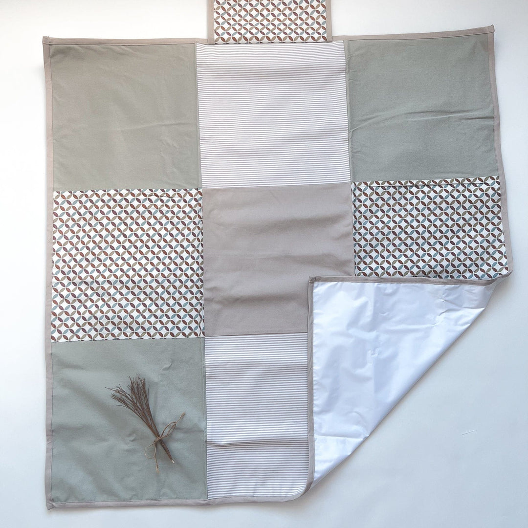 Love Henry Accessories One Size Boys Picnic Rug - Vintage Kaleido