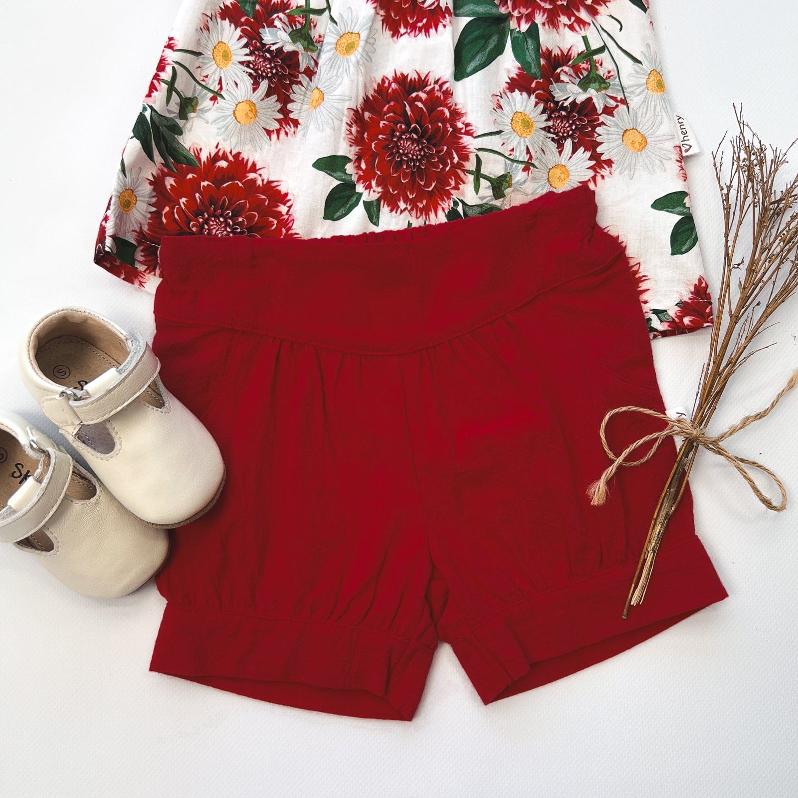 Love Henry Bottoms Baby Girls Lucy Shorts - Red Linen