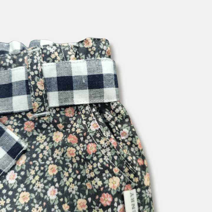 Love Henry Bottoms Girls Scalloped Hem Shorts - Vintage Posy