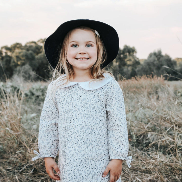 Love Henry Dresses Girls Pintuck Dress - Petite Navy Floral