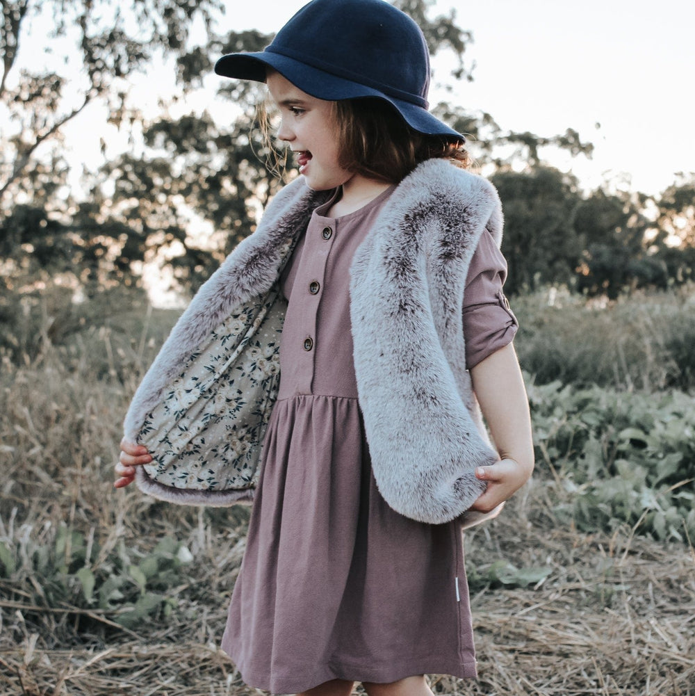 Love Henry Outerwear Girls Fur Vest - Snow Mauve